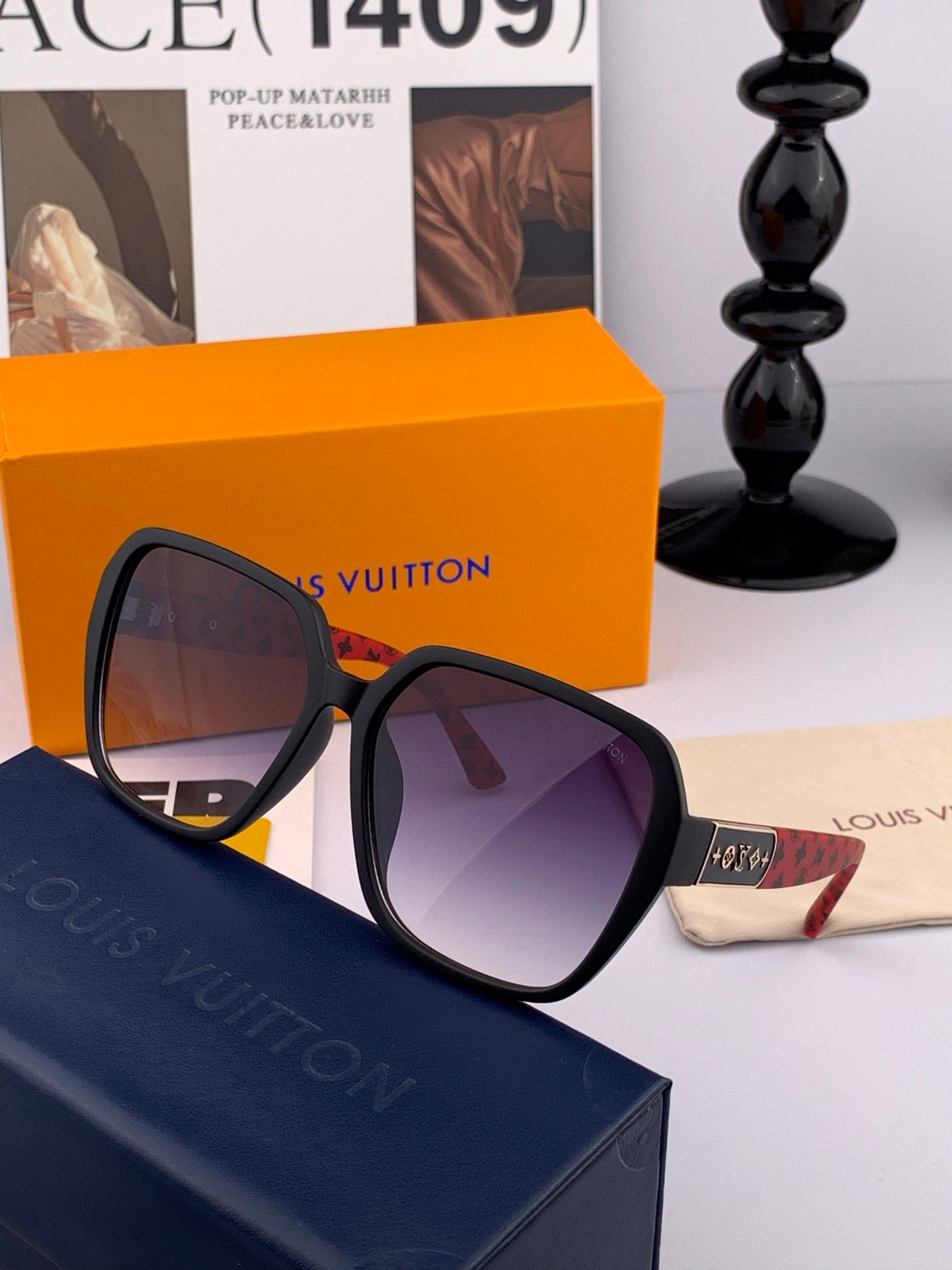 LOUIS VUITTON SIGNATURE ROUND SUNGLASSES L3305 IN ACETATE