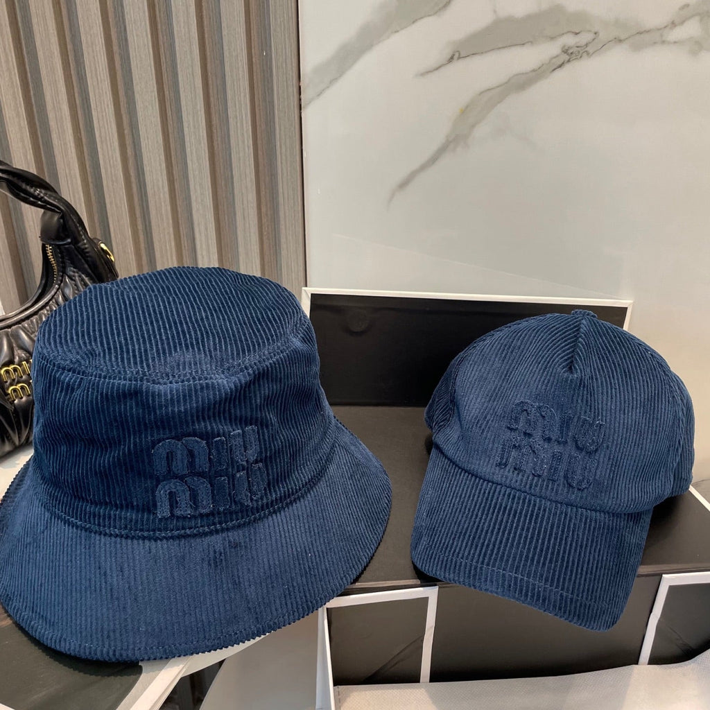 MM BUCKET IN NAVY BLUE VELVET WITH LOGO