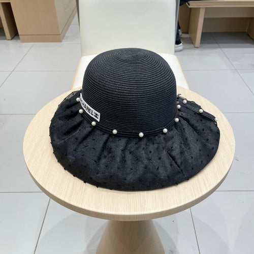 CHANEL WIDE BRIM HAT IN BLACK STRAW 673034